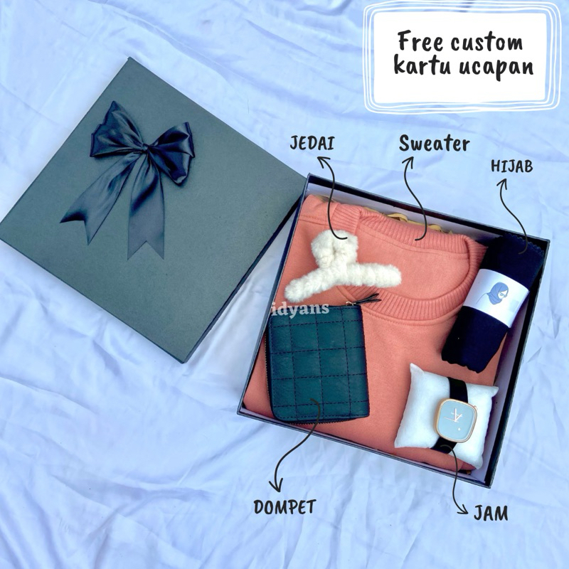 

[GBW025] FREE PAPERBAG / PREMIUM GIFTBOX SWEATER WANITA HARDBOX