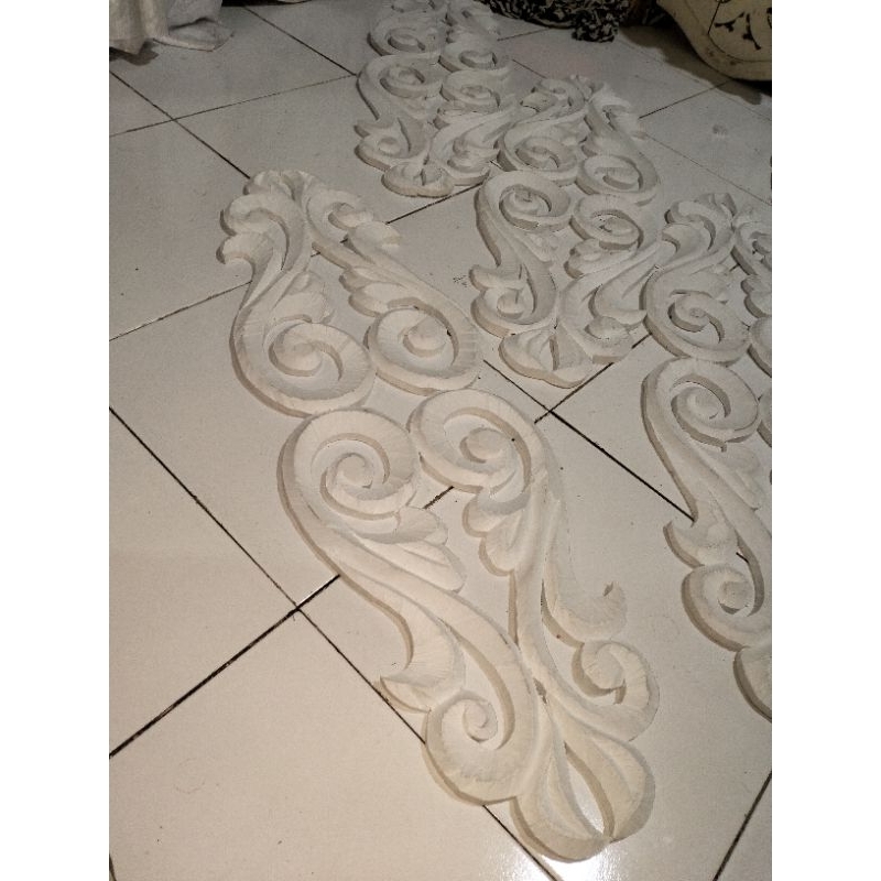 Ukiran Eva Spon, Spon Karet