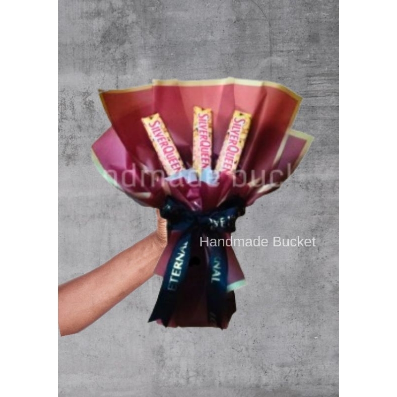 

Buket Coklat Kecil