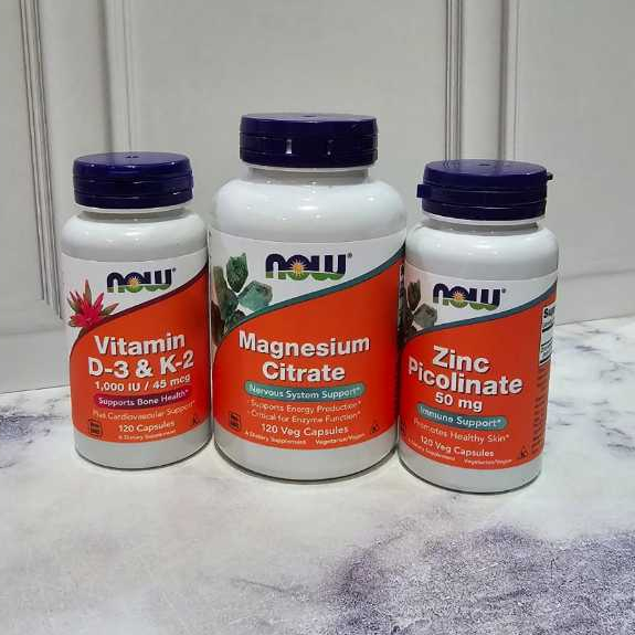 Quatro Formula NOW Vitamin D3 K2 magnesium citrate zinc isi 120 100% ORIGINAL USA | DEVI VITAMIN
