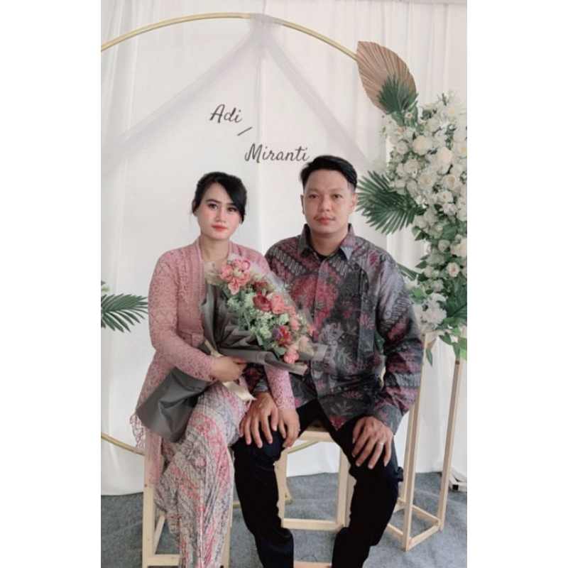 decorbyaremdaun | backdrop lamaran | free hand bouqet| paket lamaran murah | sewa lamaran murah