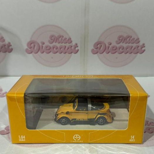 Diecast 1:64 Time Micro VW Volkswagen Beetle Yellow with Figure