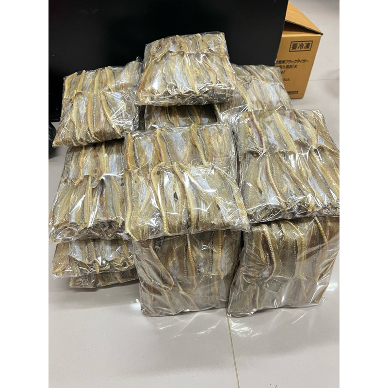 

Ikan asin tipis khas tarakan
