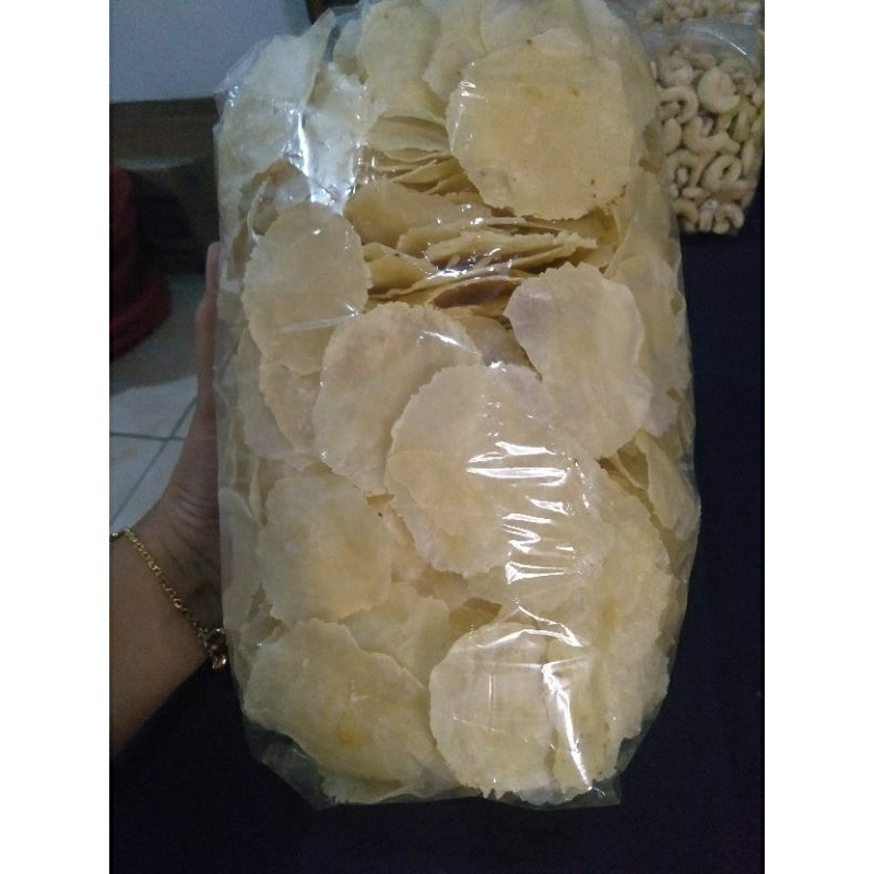 

Emping Mlinjo Mentah 1/2kg