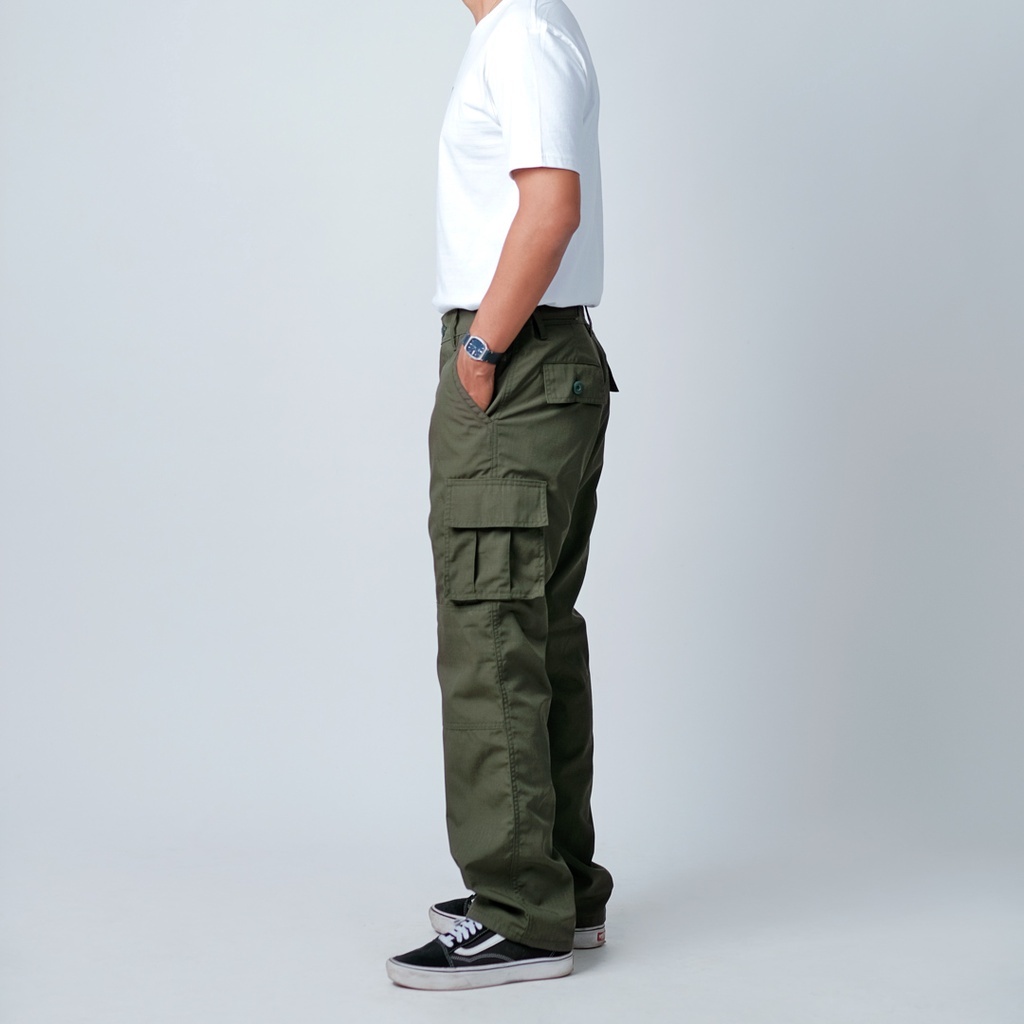 Celana cargo panjang pria gombrong Celana cargo reguler pria