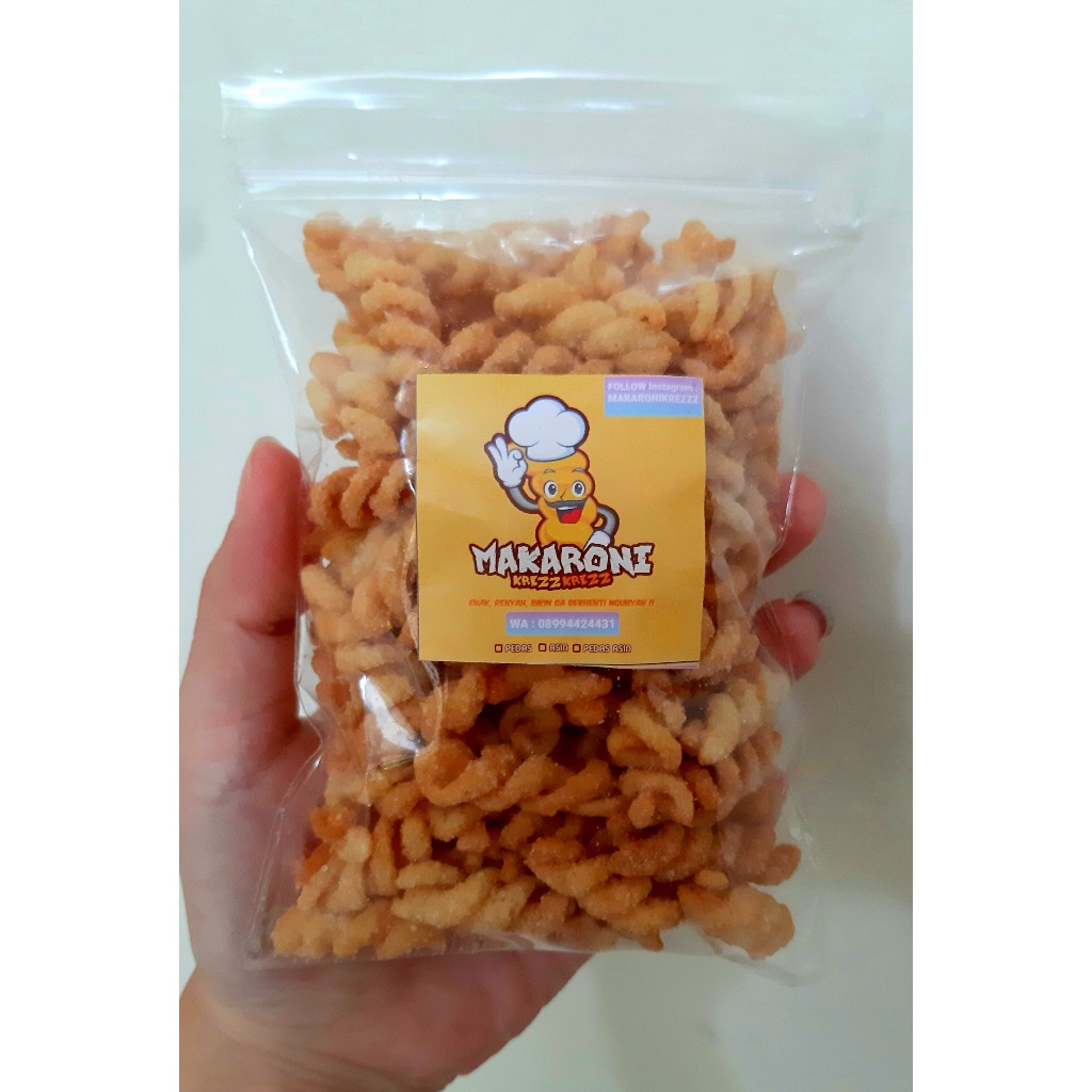 

Makaroni Krezz / Makaroni Ulir / Makaroni Spiral / 80gr Cemilan Tradisional Pedas dan Asin