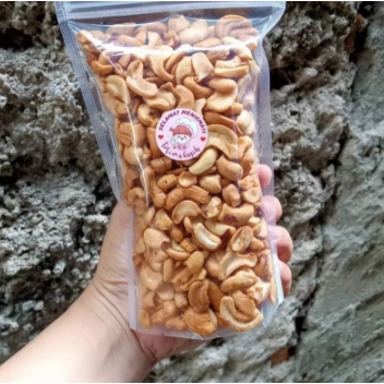 

TERLARIS KACANG MEDE PATAHAN/PECAHAN MATANG GORENG 200 G