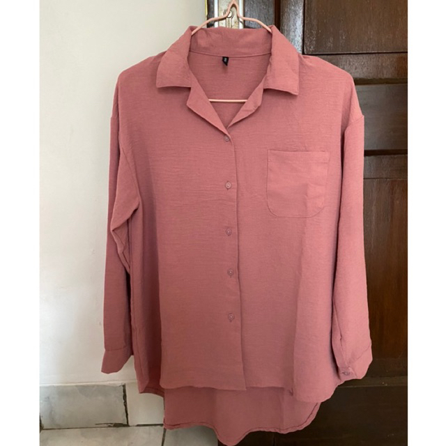 kemeja oversize twinkle preloved
