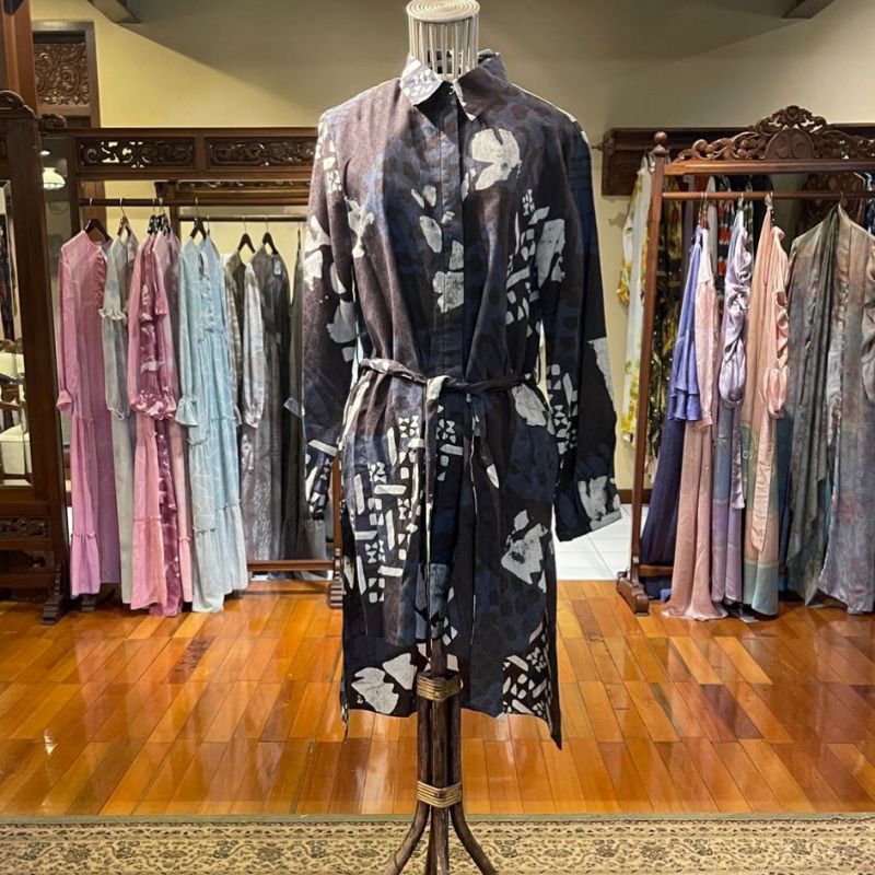 Alena Tunik Viscos by Dian Pelangi LIMITED EDITION Blouse Baju Atasan Kemeja Blus Outfit OOTD Casual