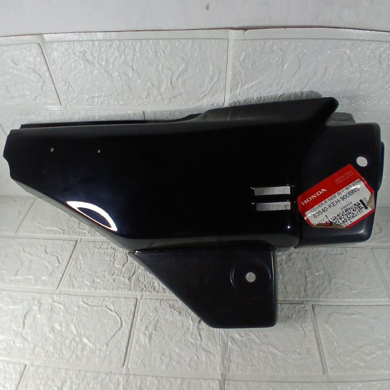 cover tutup dop tepong box bok aki honda gl pro gl max bagian kanan original