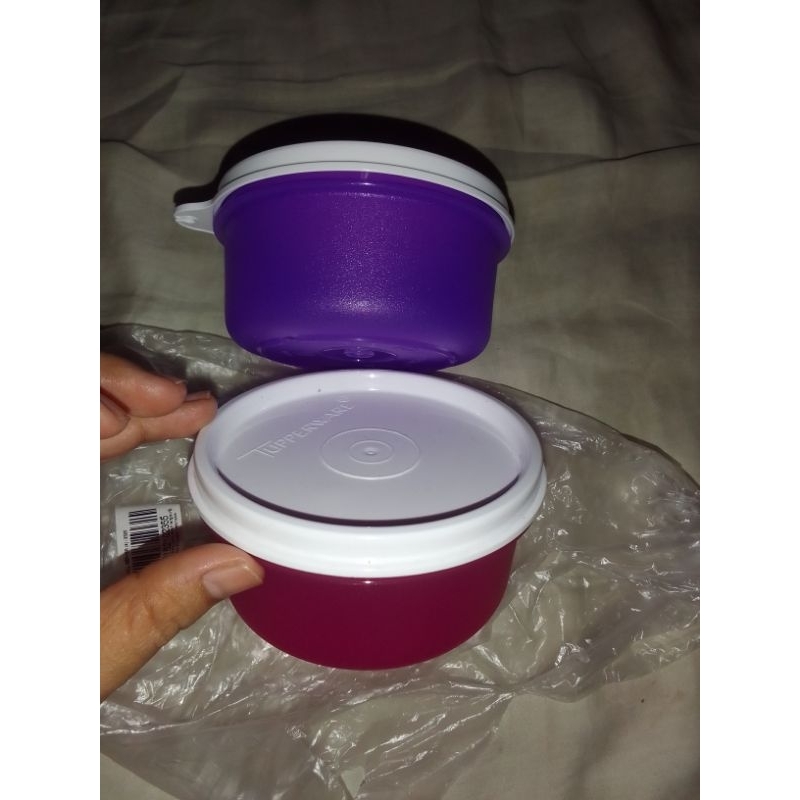 tupperware small server