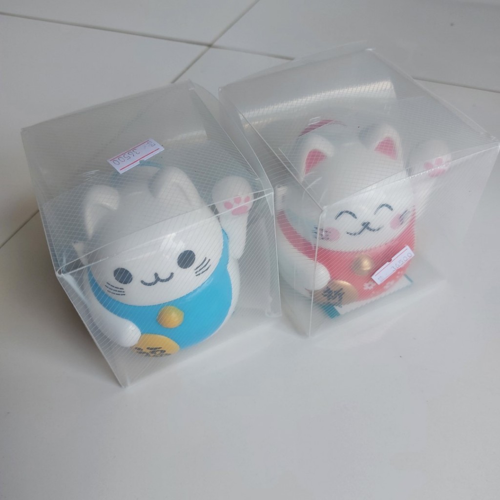 

Rautan Putar Meja Kucing Keberuntungan Kenko Warna Random - 1 Buah