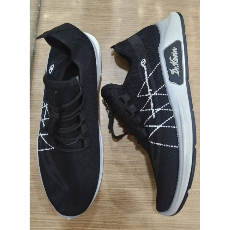sepatu pria dr kevin