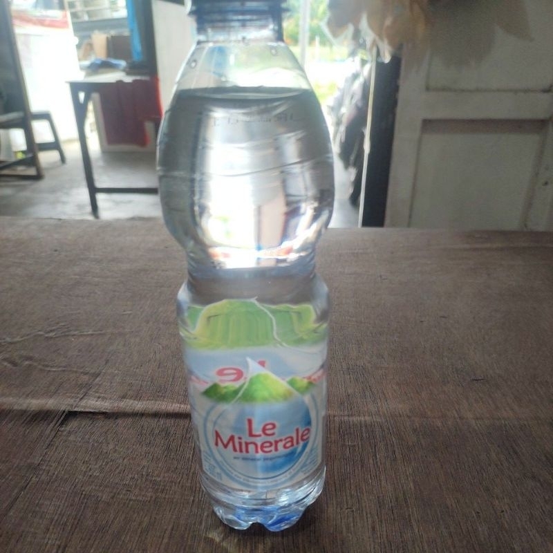 

lemineral air botol 600 ml