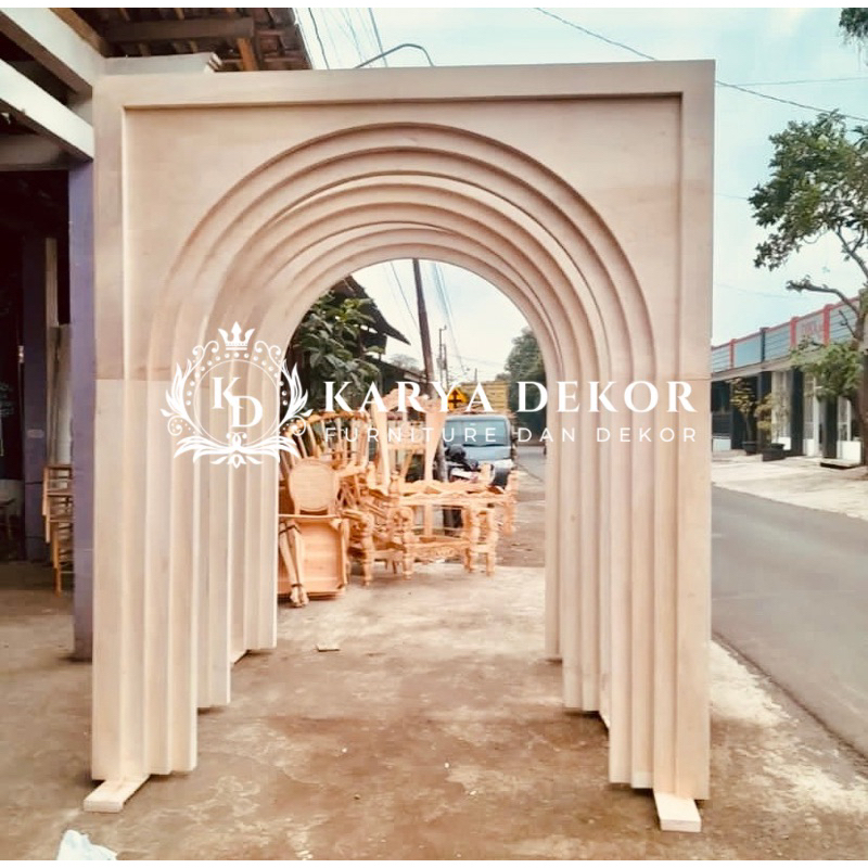 (pintu masuk pernikahan) lorong pelaminan kayu / gapura pintu masuk pernikahan