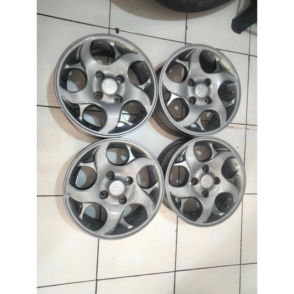 harga velg mobil kijang ori copotan ring 15 pcd 4x114,3 velg kijang r15