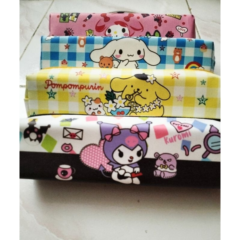 

KOTAK / TEMPAT PENSIL KAIN KARAKTER KEREN DAN LUCU UNTUK COWOK / CEWEK