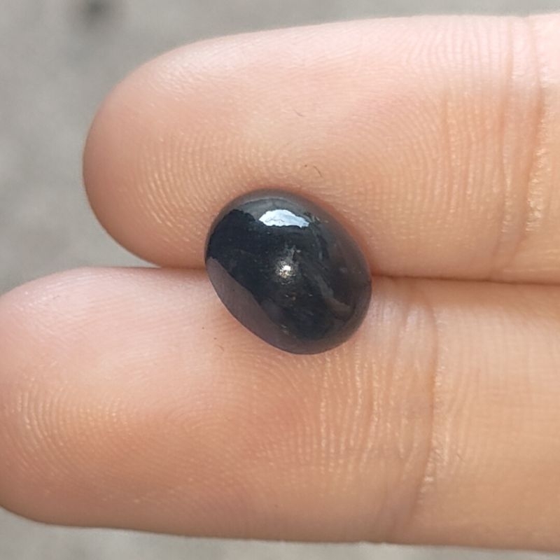 Natural Bluish / Bangsing Biru Sapphire Thailand 3,60 Ct