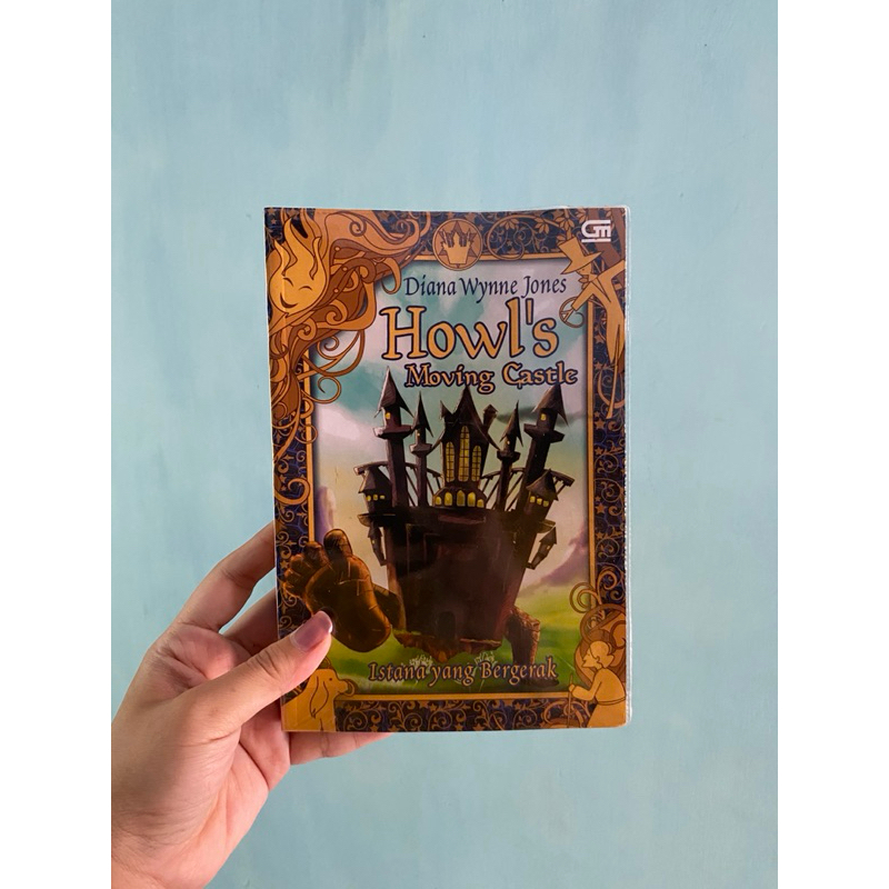 Novel Howl's Moving Castle (Kastil yang Bergerak) - Diana Wynne Jones