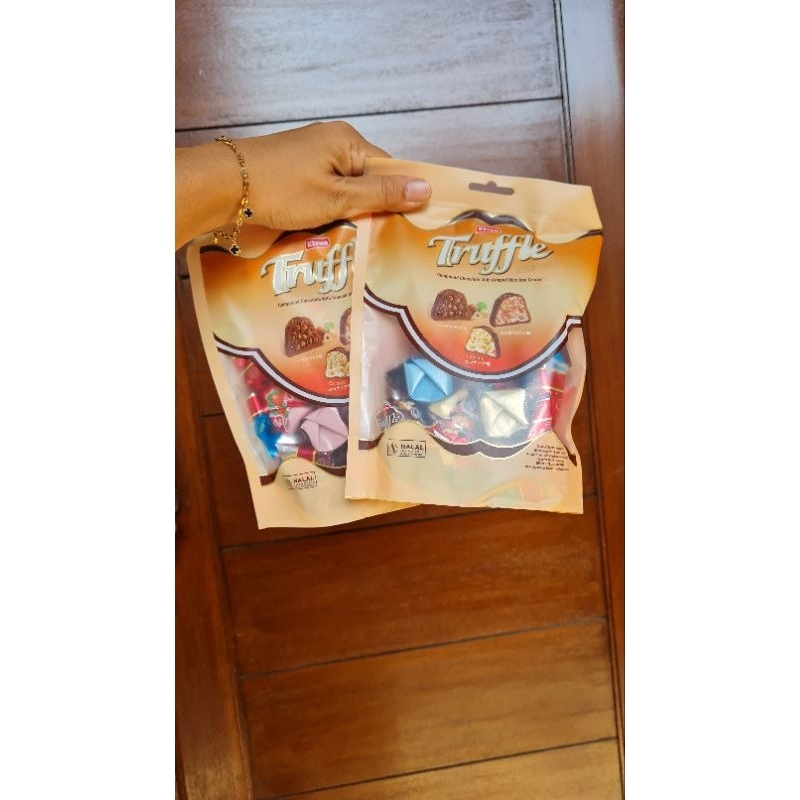 

Cokelat Truffle assortment