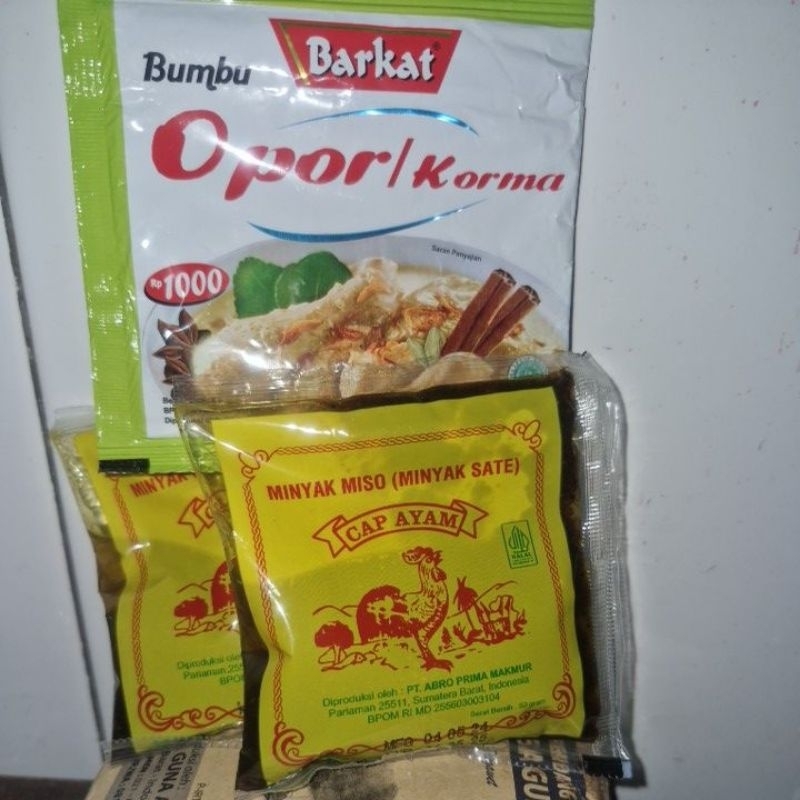 

2 minyak miso / sate bonus bumbu opor kurma Barkat