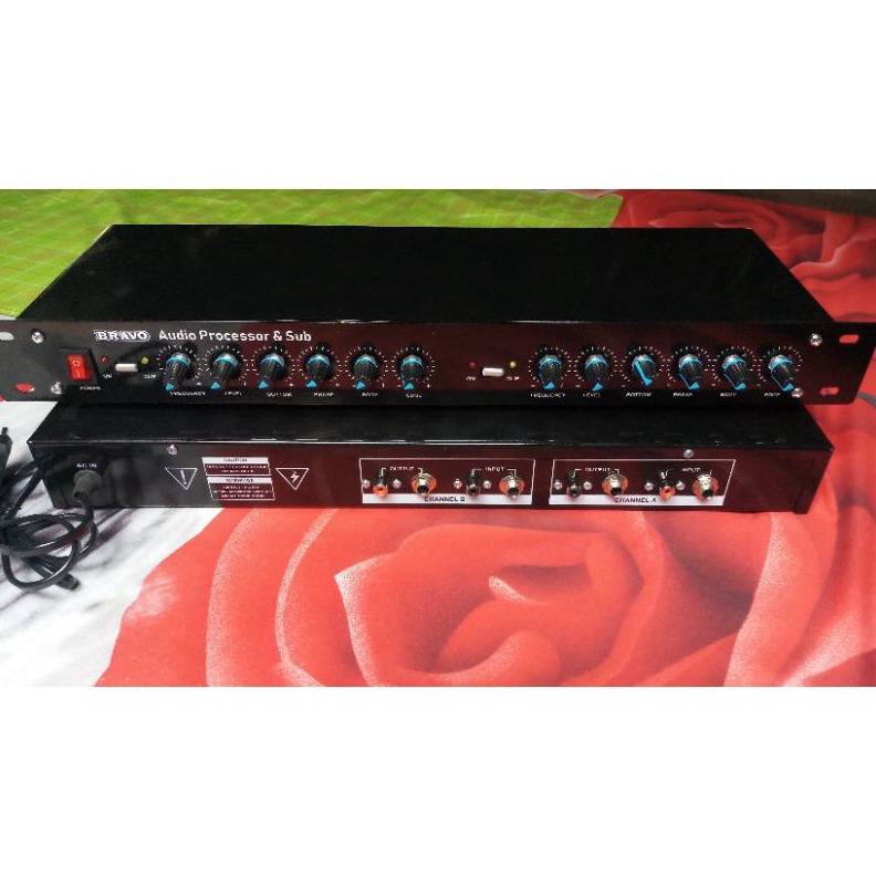 KODE Q35W AUDIO PROSESOR PLUS SUBWOFER JADIAN TINGGAL PAKAI AP SUB EXCELLENT KIT