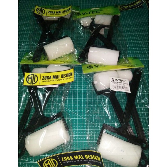 

KODE J19T roll spon kusus cet motif