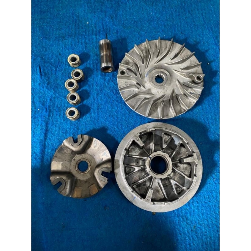 Pully rumah roller pully depan fulset yamaha aerox old lexi original