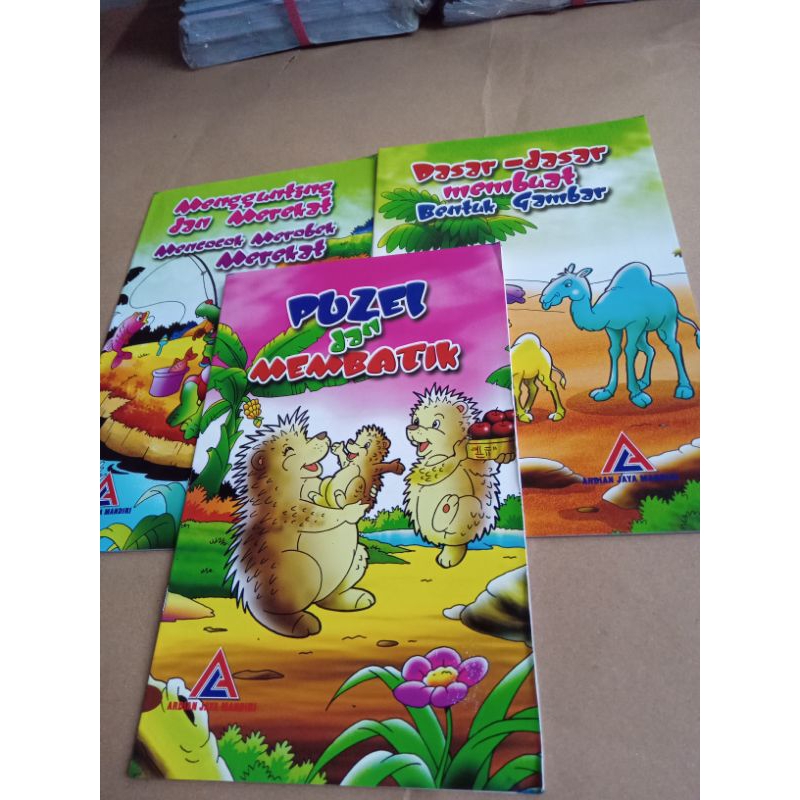BUKU PAKET PAUD RA TK TKIT BELAJAR PUZZEL DAN MEMBATIK BUKU MENCOCOK DAN MENEMPEL MENGUNTING MEROBEK