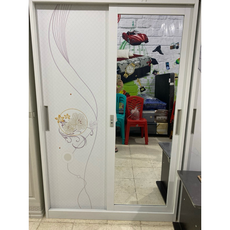 lemari besi dorong pakaian gantung dan lipat lebar besar