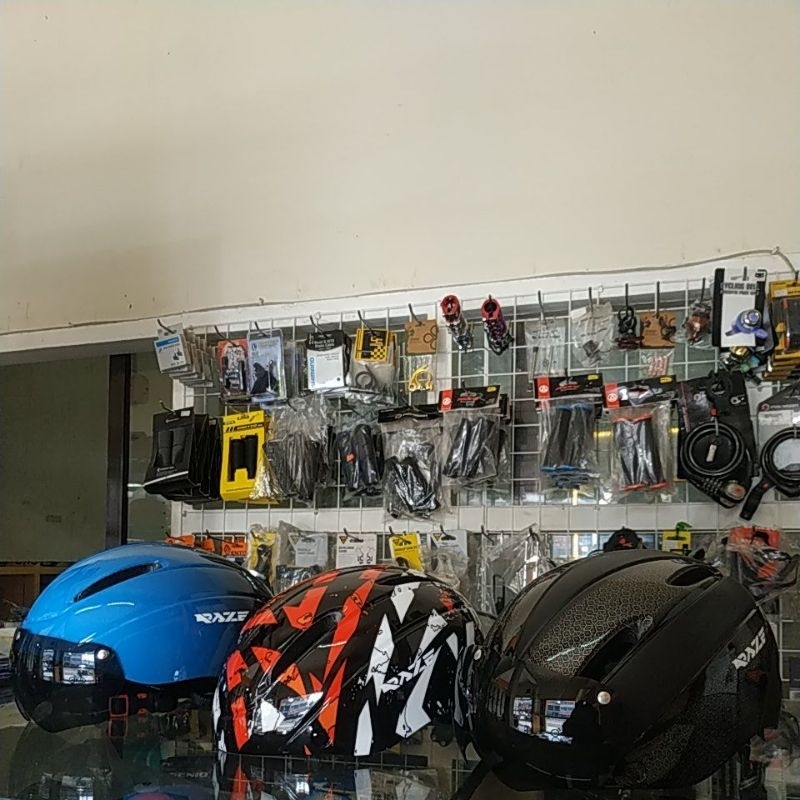 Helm Raze R18 Dengan Kacamata Magnetic