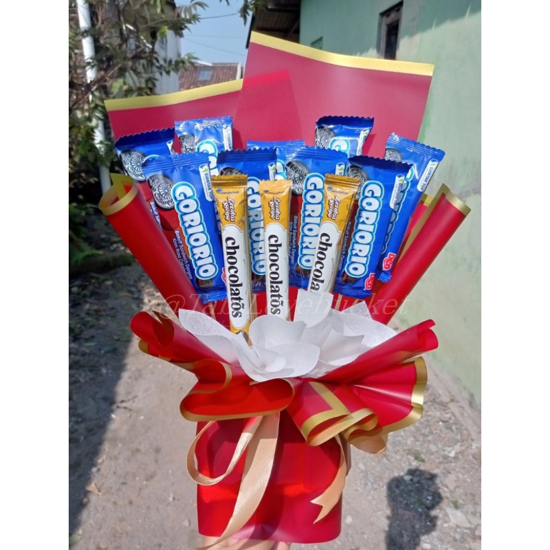 

BUKET SNACK SEMPRO WISUDA ULANGTAHUN / BUCKET SNACK / BUKET JAJANAN / BUKET SNACK MURAH / BUKET MURAH 15 RIBU