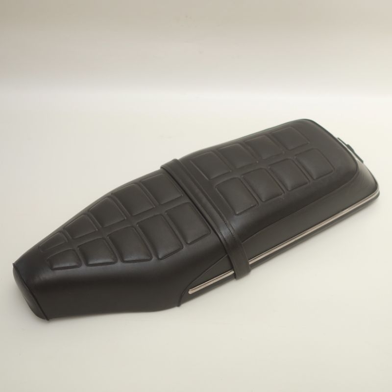 JOK SADEL YAMAHA V80 SUPERDELUXE SUPER DELUXE EXCELLENT ROBOT ORIGINAL NOS ORI BARU