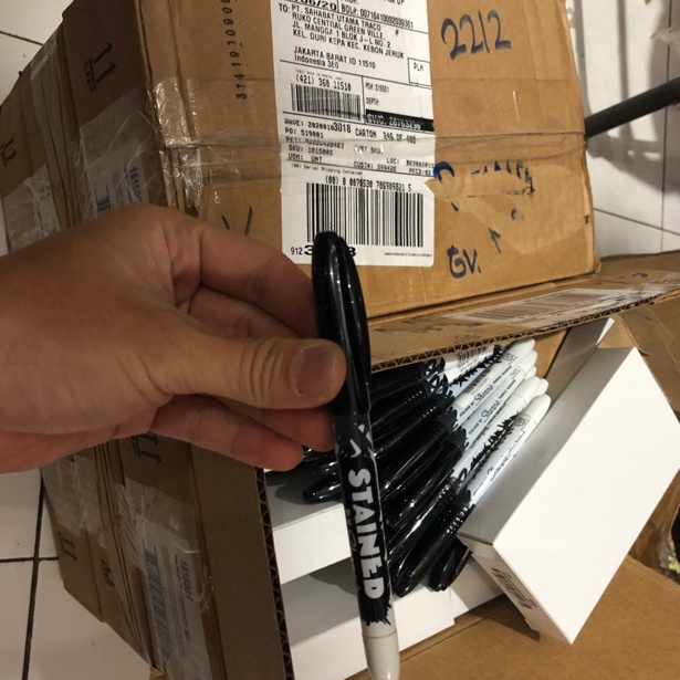 

KODE C96Y Sharpie stained hitam