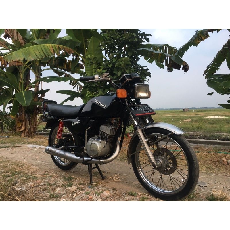 motor Suzuki trs katana ss komplit