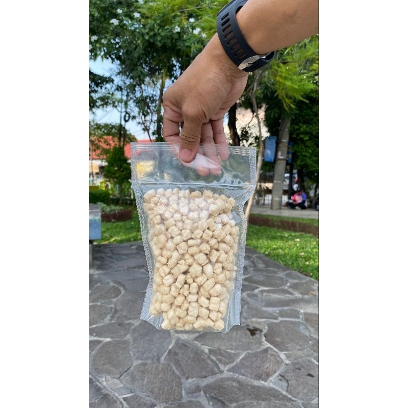 

Snack.kreker jajanan khas.Madura