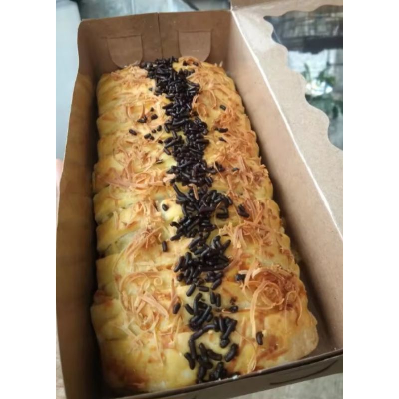 

BANANA STRUDEL MIX PISANG COK &KEJU (uk.20x10)