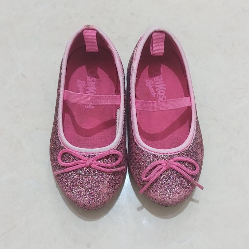Preloved Sepatu Princess Oshkosh Baby