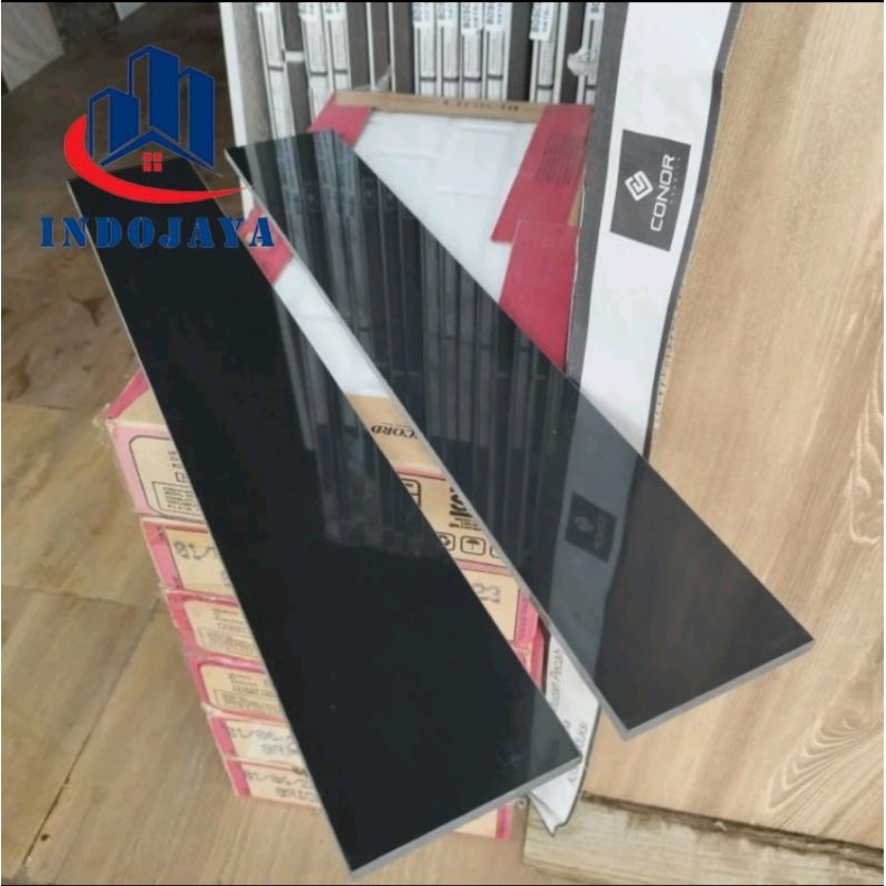 Granit keramik list/plint dinding 10×60 motif hitam ukuran request custom