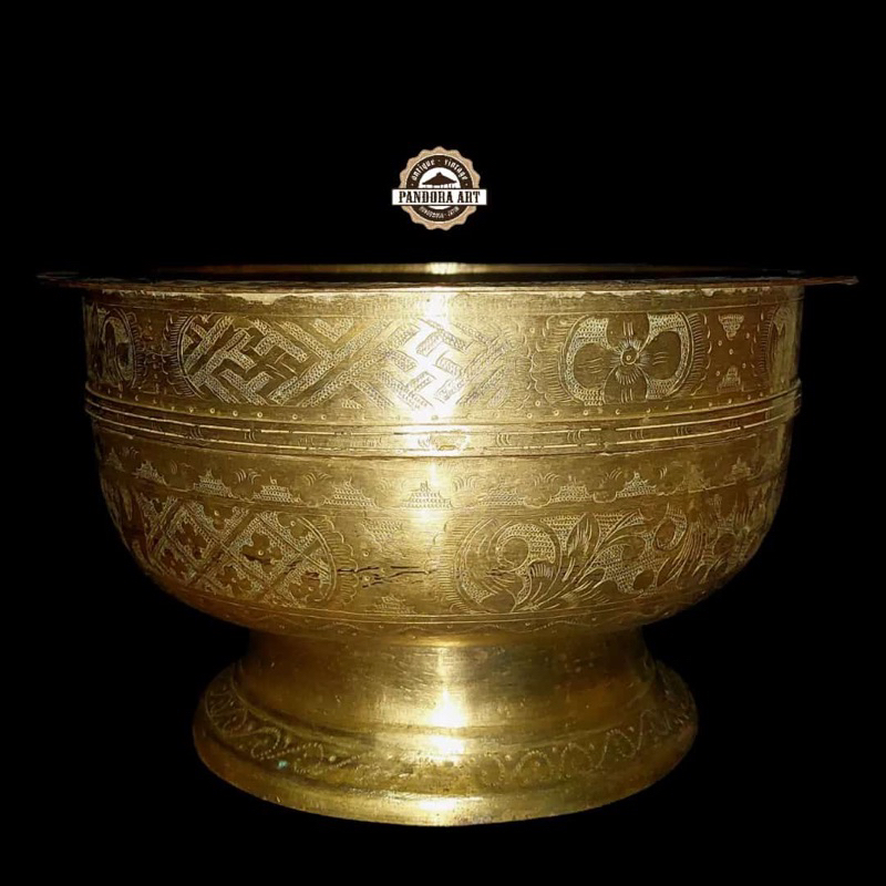 Bokor kuningan ukir lawas size BESAR ( B494 )