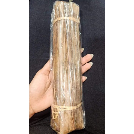 

PRODUK TREND GULA AREN BUNGKUS DAUN PER LONJOR ASLI BLITAR BERAT 65GR