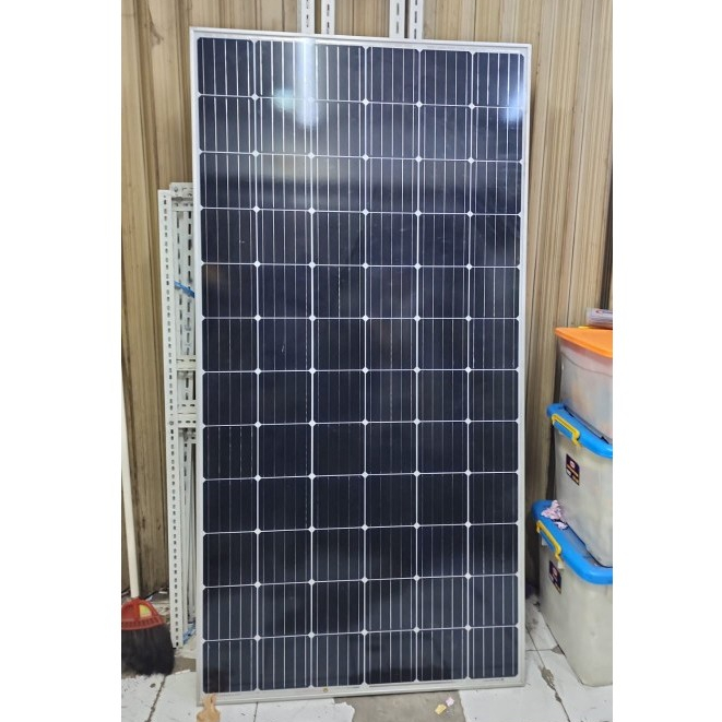 SOLAR PANEL Bifacial 585 WP Merk ASTRO (CHINT)