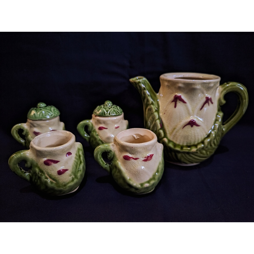 Vintage Tea Set Teko + Cangkir Kecil Antik