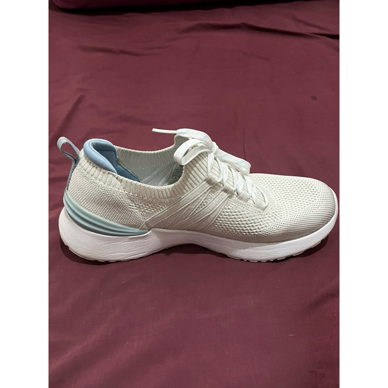 PRELOVED Skechers Skech Air Woman sepatu running lari olahraga walking jalan wanita