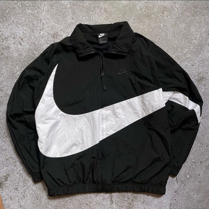 WINDBREAKER NIKE BIG SWOOSH (RARE)