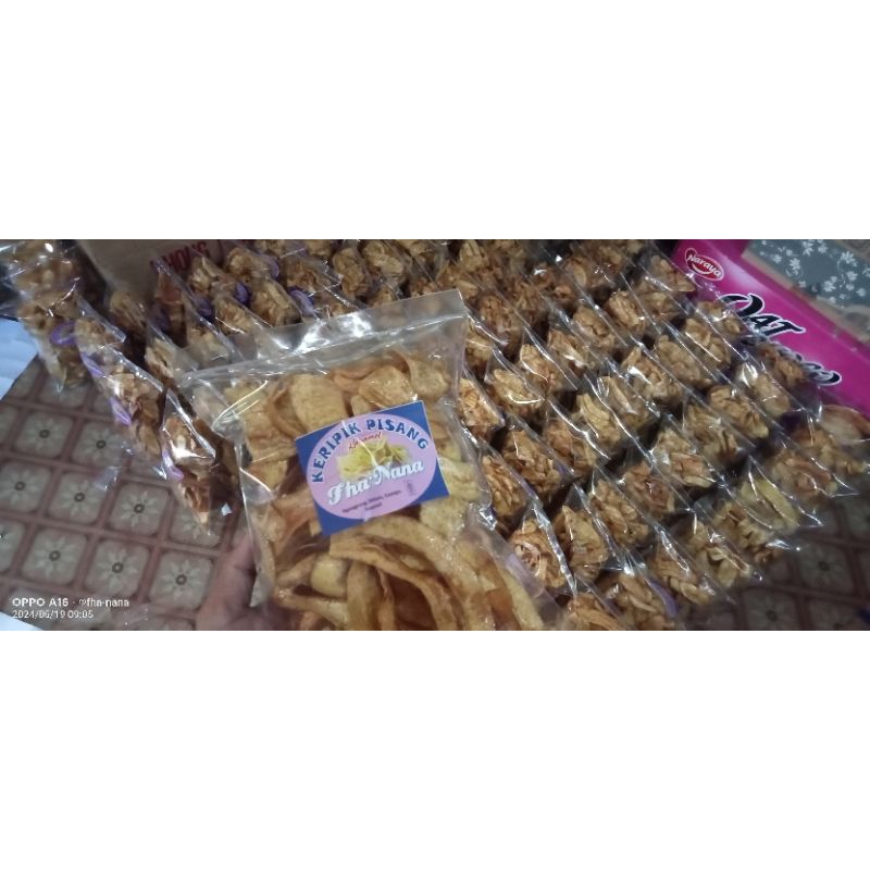 

KERIPIK PISANG KARAMEL