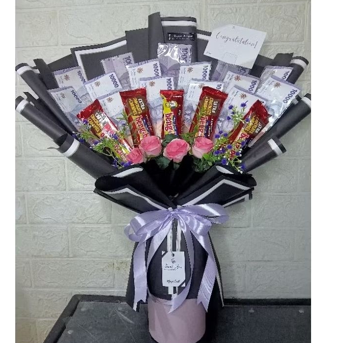 

buket uang, bengbeng dan bunga artificial