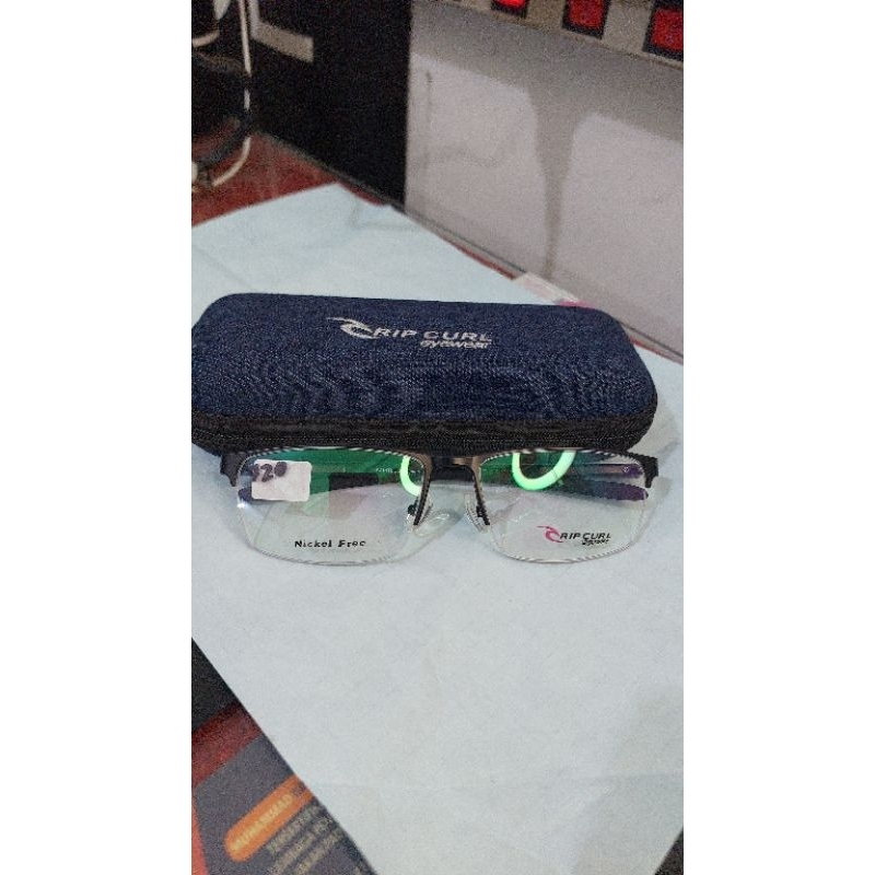 kacamata frame sport pria