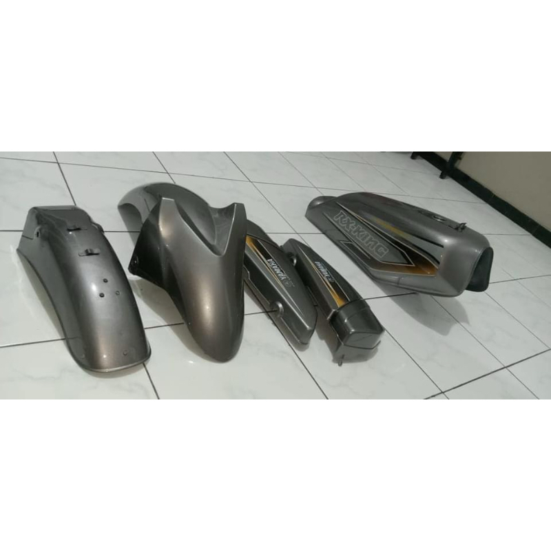 cover body bodi fulset Yamaha RX king warna biru doff set emblem RX king emblem Yamaha