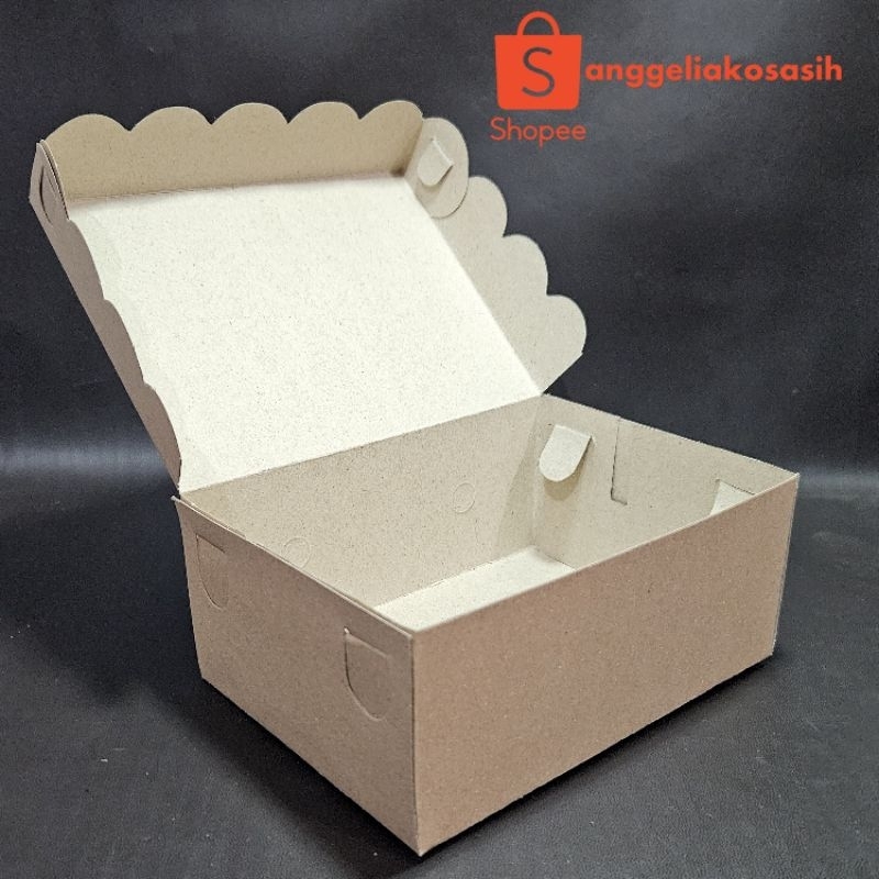 

Kardus Kraft R5 Tebal / dus kue / box kue